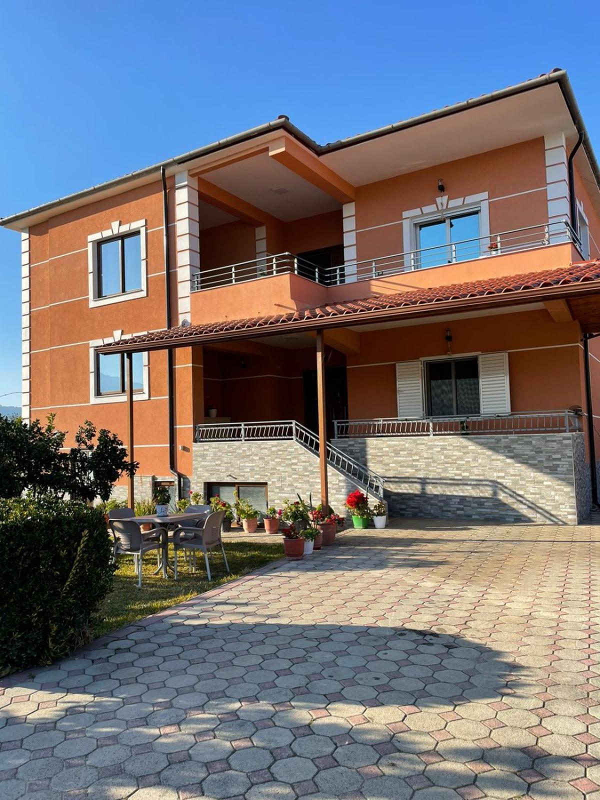 Harmony Villa Berat Eksteriør billede